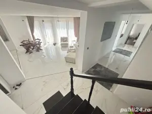 vand vila de lux Mosnita 320000 euro