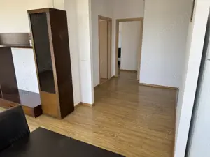 Vând apartament 3 camere, 75 mp utili,  Ploiești, zona Nord - imagine 4