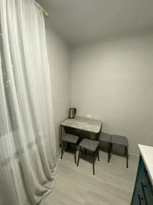 Ofer spre inchiriere garsoniera in zona garii de nord