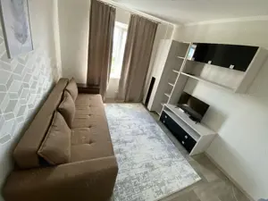 Ofer spre inchiriere garsoniera in zona garii de nord