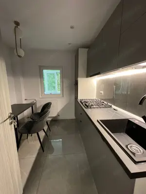 Va oferim spre inchiriere un apartament cu 2 camere in zona Soarelui
