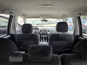 Mitsubishi Outlander 2.0 DI-D Instyle - imagine 14