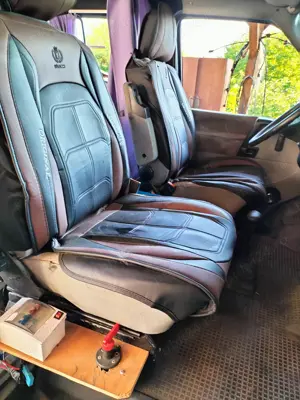 Autoutilitara T4 cu cutie automata - imagine 8