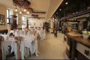 Zona Pta Victoriei, Hotel 4 stele, cu restaurant si crama,comision 0 - imagine 15