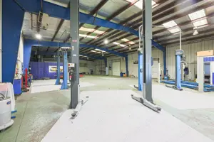 Reprezentanță auto de vânzare – Arad, Zona Industrială Micalaca Est - imagine 11