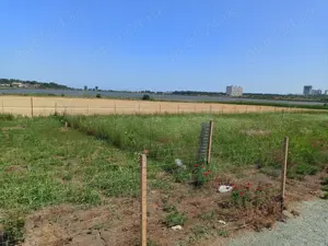 Teren intravilan 2118 mp - imagine 2