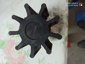 Aerisitoare rezervoare și propela (rotor din  cauciuc) pentru pompa lichide alimentare. - imagine 4