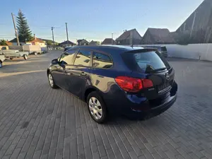 Opel Astra 1.4 EcoFLEX Edition - imagine 3