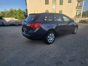 Opel Astra 1.4 EcoFLEX Edition - imagine 4