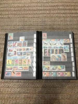 Vand colectie de timbre de pe 5 continente - imagine 2