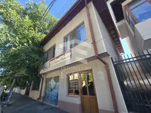 CENTRU- Spatiu comercial de inchiriat!