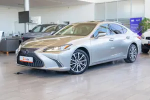 Lexus ES 300h 2.5 Hybrid Automat - imagine 3