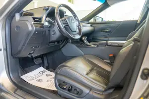 Lexus ES 300h 2.5 Hybrid Automat - imagine 10