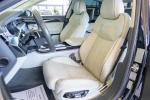 Audi A8 - imagine 11