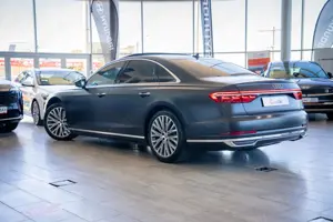 Audi A8 - imagine 6