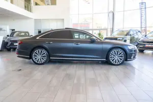Audi A8 - imagine 5