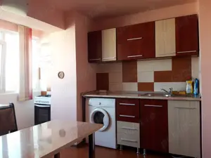 Inchiriez garsoniera confort 1