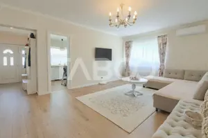 Casa moderna de vanzare in zona Dealul Sibiului din Sura Mare