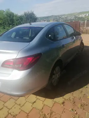 Vand Opel Astra 2016,1600 cm3,50.000 km, GPL benzina, unic proprietar - imagine 10
