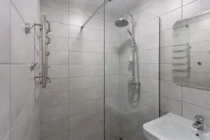 Garsoniera de inchiriat in zona Bartolomeu - imagine 4