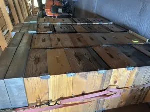 Vând 9 stupi parafinați goi