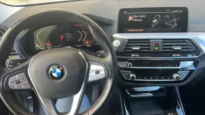 BMW X3 2.0i - 2020 Bord Digital