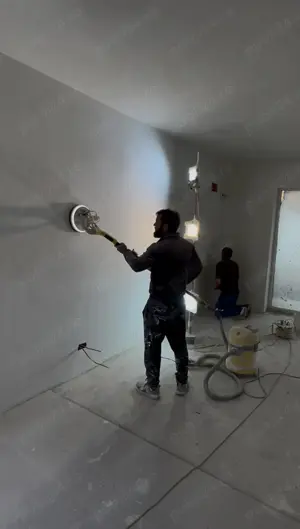 Executam, Fațade, Gleturi Mecanizate și Zugrăveli cu Pompă în Constanța  - imagine 2