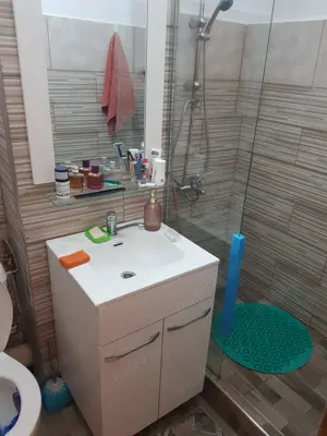 Vând Apartament cu 2 camere complet renovat. - imagine 7