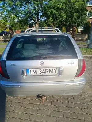 Dezmembrez Lancia lybra 1.9 jtd - imagine 2