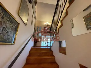 Vila 5 camere mobilata si utilata cu gradina, la doar 2 km de Făgăraș, 160.000€ - imagine 7