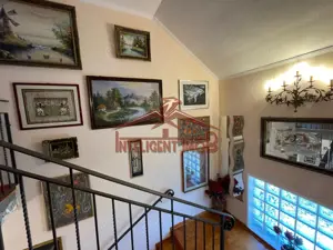 Vila 5 camere mobilata si utilata cu gradina, la doar 2 km de Făgăraș, 160.000€ - imagine 10