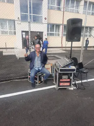 Vand boxe Electrovoice ZX 4 - imagine 3