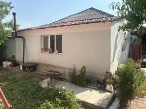 Vând casă în sat pătlăgeanca jud tulcea