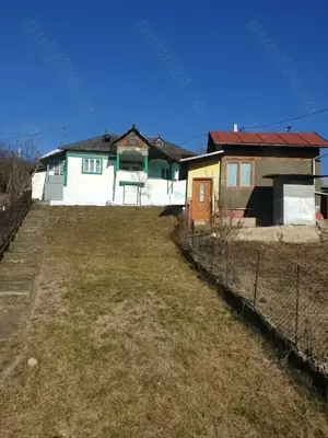 Vand casa zona submontana - imagine 5