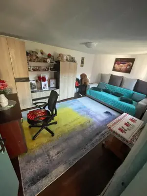 Casă cu 3 camere, garaj și curte spațioasă – zona Giulești  - imagine 2