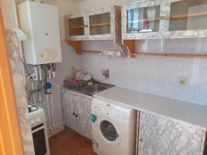 Închiriez garsoniera  - imagine 3 Închiriez garsoniera  - imagine 3