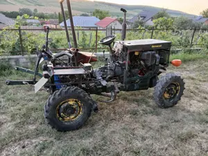Vând tractor romanesc 4x4 