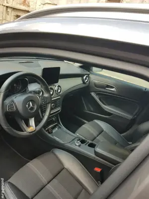 Mercedes Gla 220d 4matic 180cai proprietar in acte
