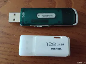Două stickuri USB Toshiba 128 GB și Transcend 16 GB, nefuncționale  - imagine 2