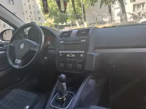 Vând golf 5 variant