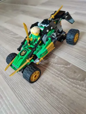 LEGO Ninjago 71700 - Jungle Raider
