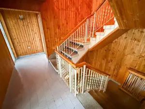 Vila cu 6 dormitoare in Breaza, lot teren 1289 mp - imagine 12  Vila cu 6 dormitoare in Breaza, lot teren 1289 mp - imagine 12