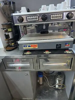 Vând expressor dublu