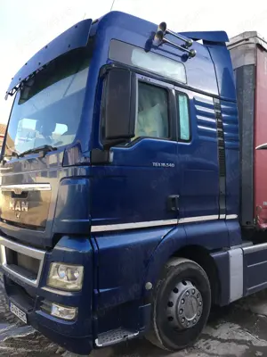 Ansamblu Camion MAN + Semiremorca Schmitz