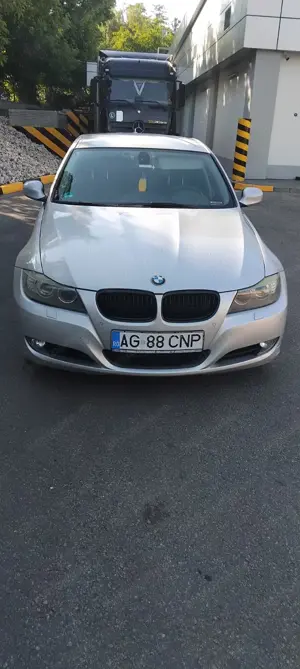 Vand BMW 318d 2010 automat pret 3650euro - imagine 5