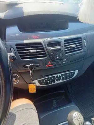 Renault Laguna  - imagine 5