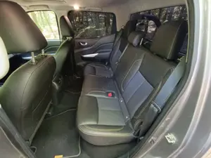 Nissan Navara 2.3 dCi Bi Turbo Double Cab N-Guard Aut - imagine 7