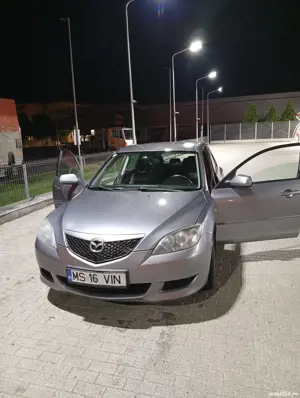 auto Mazda 3 .motor1.4 benzin - imagine 5