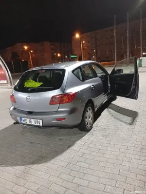 auto Mazda 3 .motor1.4 benzin - imagine 7