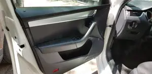 Skoda octavia 3 .geamuri electrce fata spate clima 2 zone cauciucuri vara +iarna jante aliaj pe 16   - imagine 8